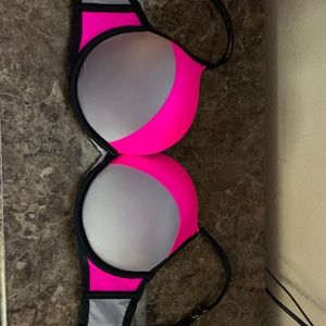 Victorias Secret Very Sexy bra size 32DDD